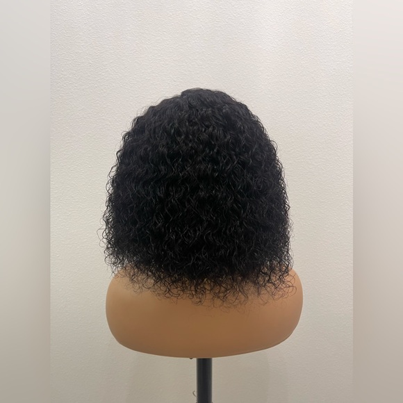 10” Wavy Bob Wig Human Hair, 200% Density Side Part, Glueless Lace Front (6”x4”) - Picture 4 of 15